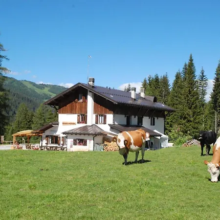 Rifugio Aquileia * Пескуль