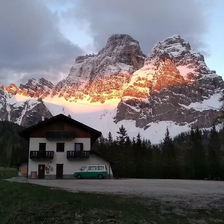 Rifugio Aquileia Отель Пескуль